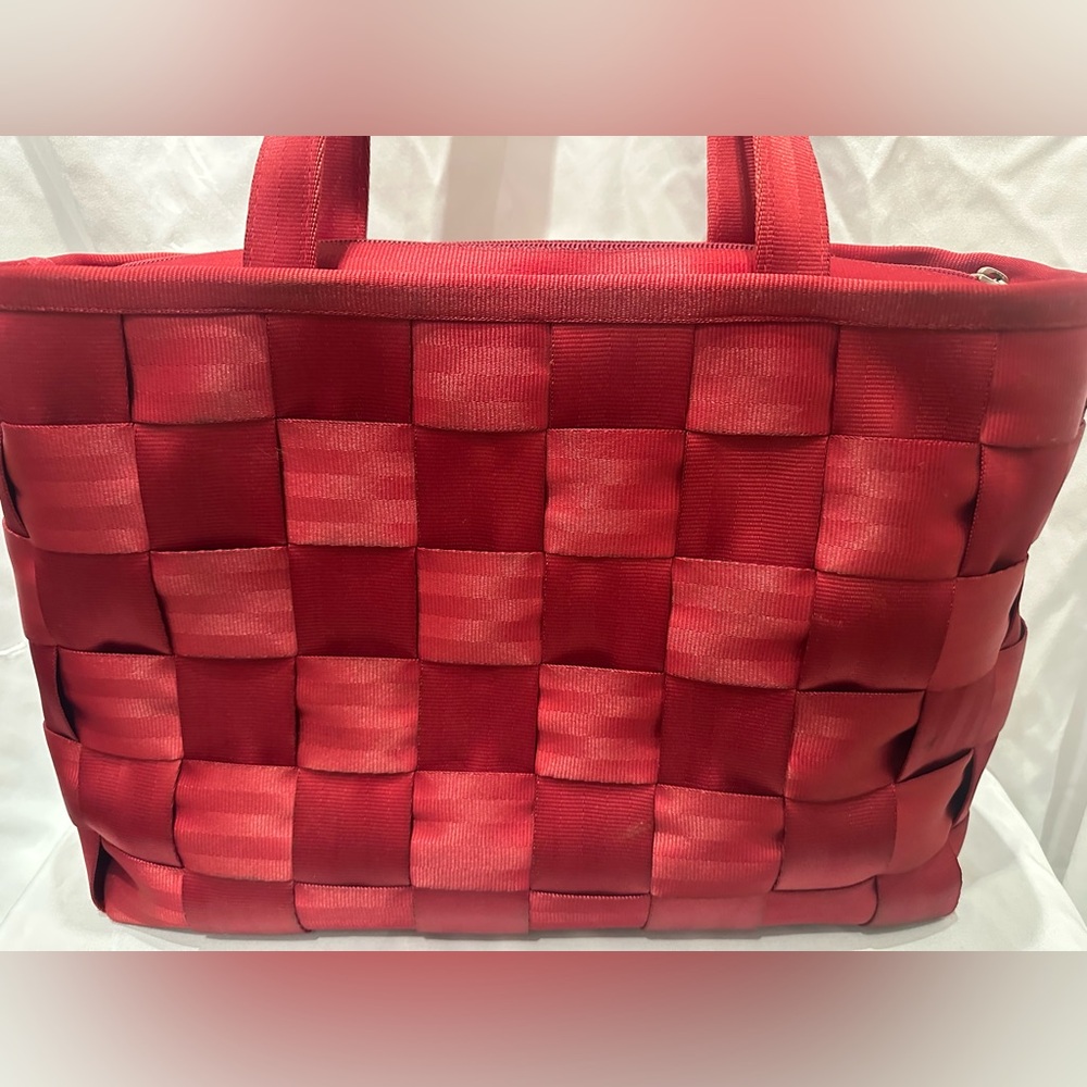 Harvey’s Original RARE Red Seatbelt Bag 16”x11” - Picture 2 of 13